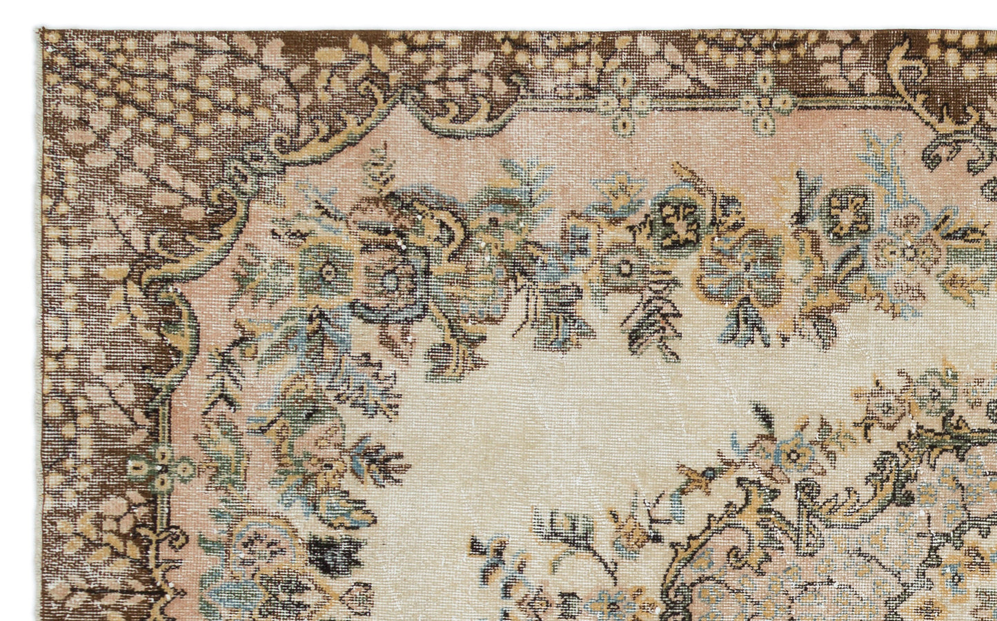 Taane - Vintage Medallion Rug - 5'7 X 9'1
