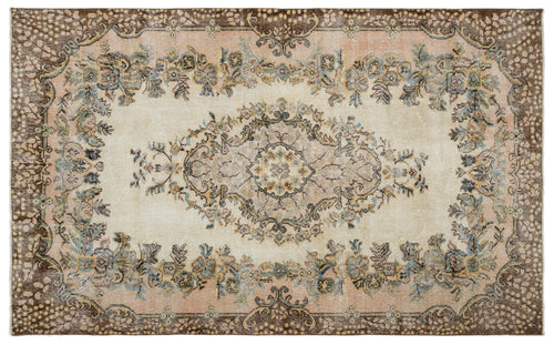 Load image 1 in gallery view. Taane - Vintage Medallion Rug - 5'7 X 9'1
