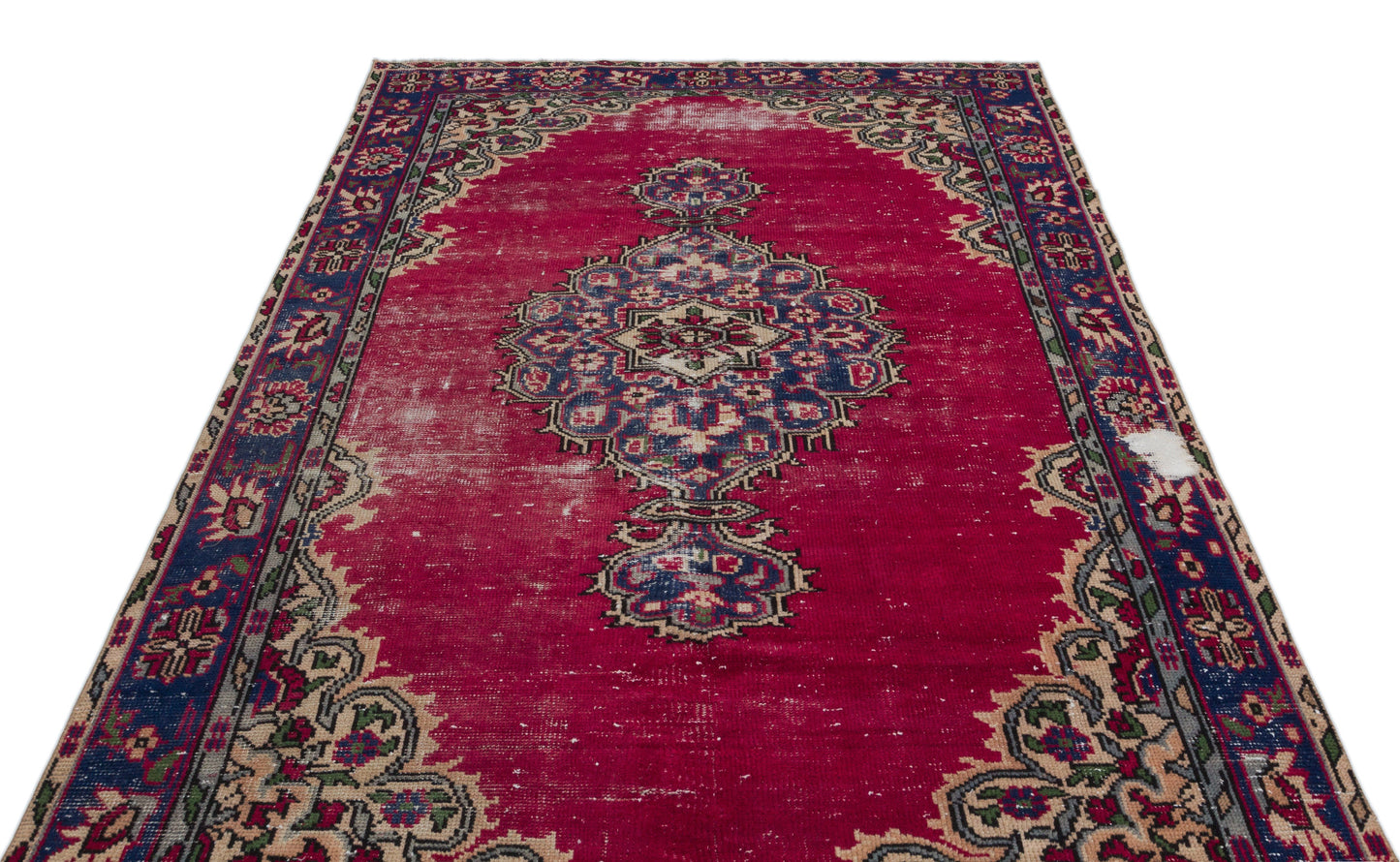 Shadira - Vintage Medallion Rug - 5'8 X 8'11