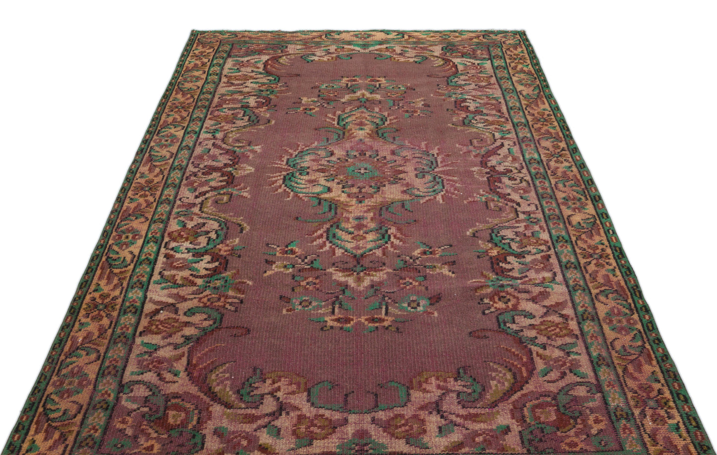 Sipeyn - Vintage Medallion Rug - 5'2 X 8'8