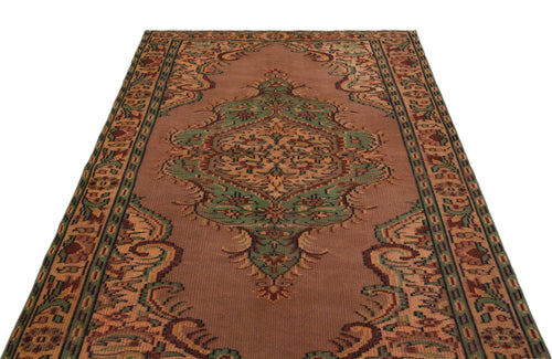 Load image 1 in gallery view. Proos - Vintage Medallion Rug - 5'1 X 8'6