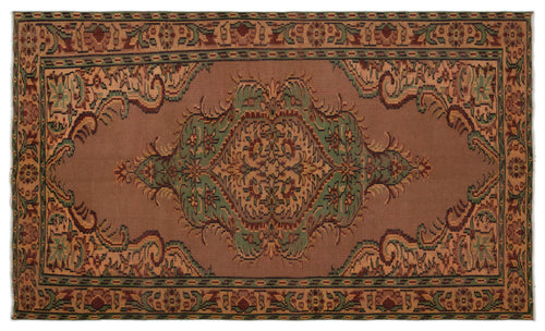 Load image 1 in gallery view. Proos - Vintage Medallion Rug - 5'1 X 8'6