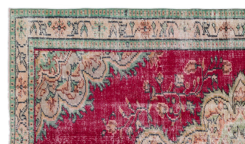 Load image 1 in gallery view. Pofaon - Vintage Medallion Rug - 4'11 X 8'9