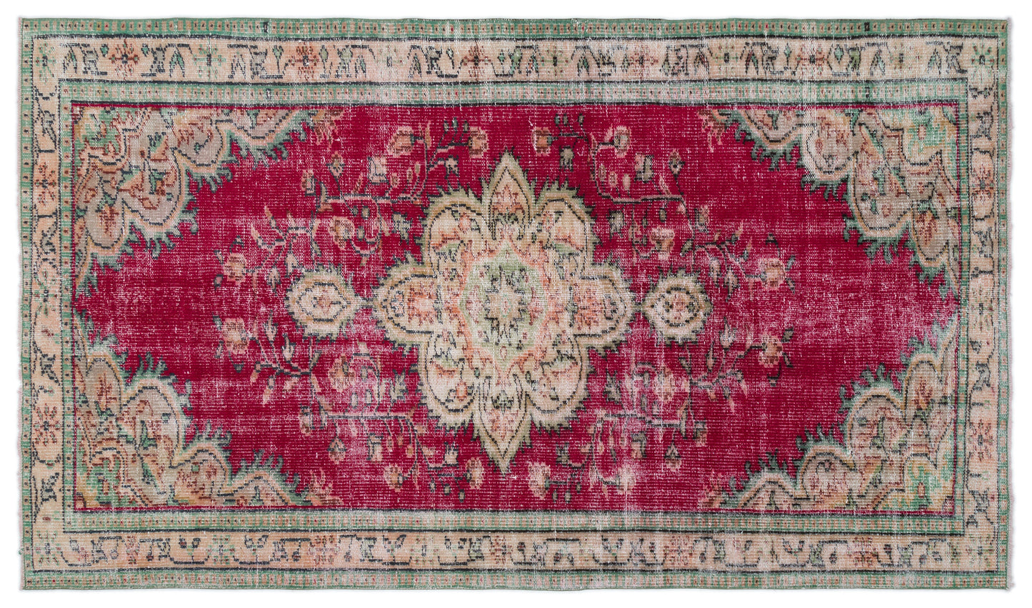 Pofaon - Vintage Medallion Rug - 4'11 X 8'9