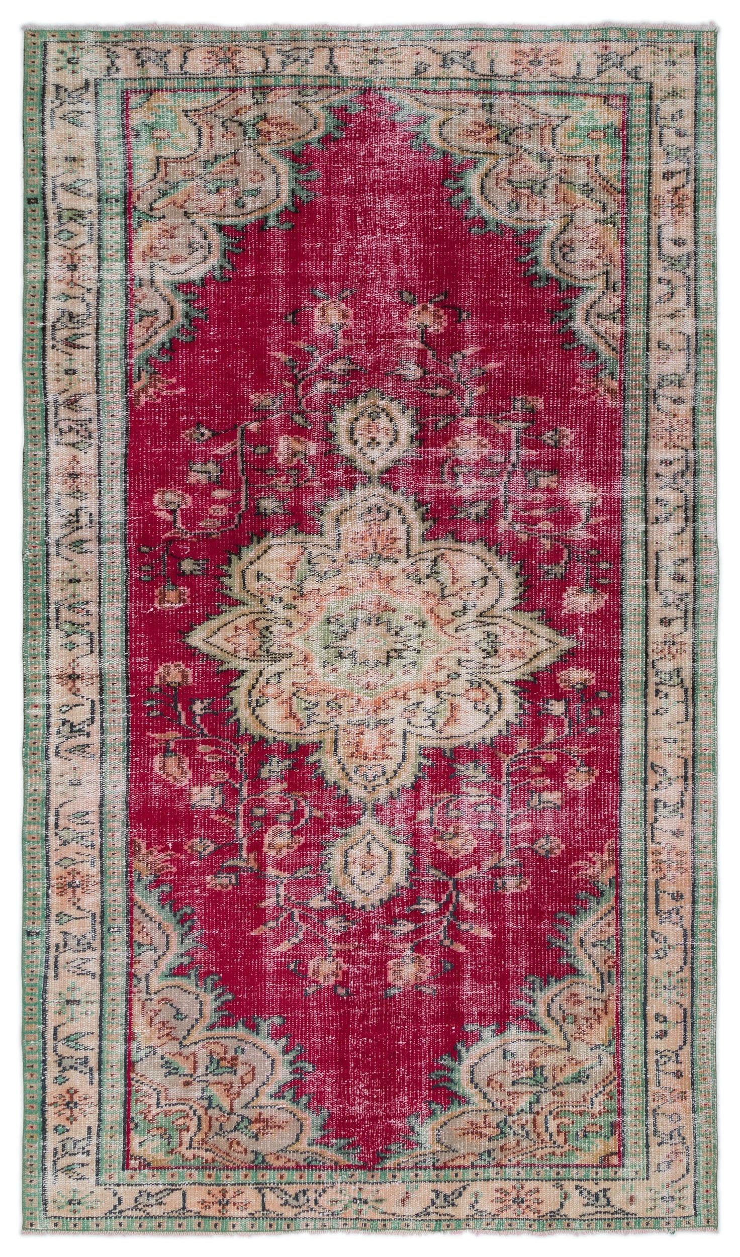 Pofaon - Vintage Medallion Rug - 4'11 X 8'9