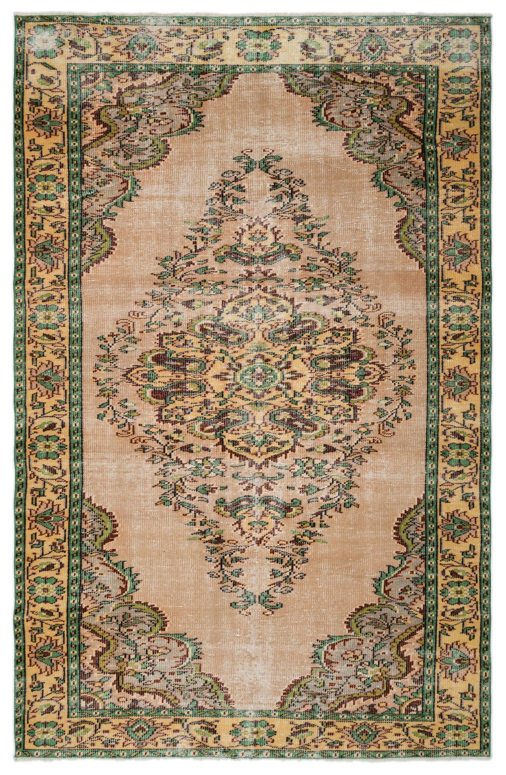 Hakoix - Vintage Medallion Rug - 6'1 X 9'5