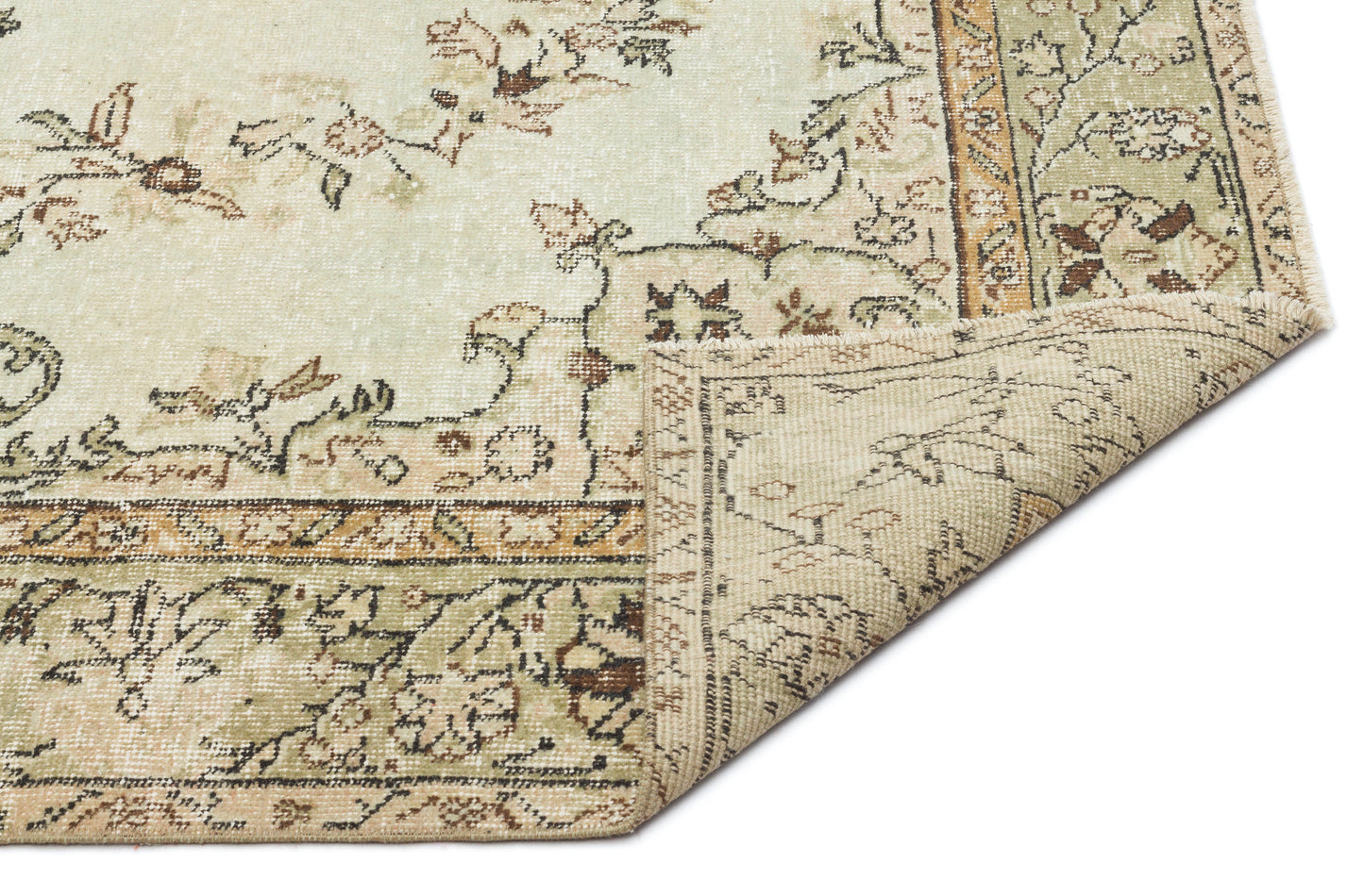 Lioraane - Vintage Medallion Rug - 6'2 X 9'4