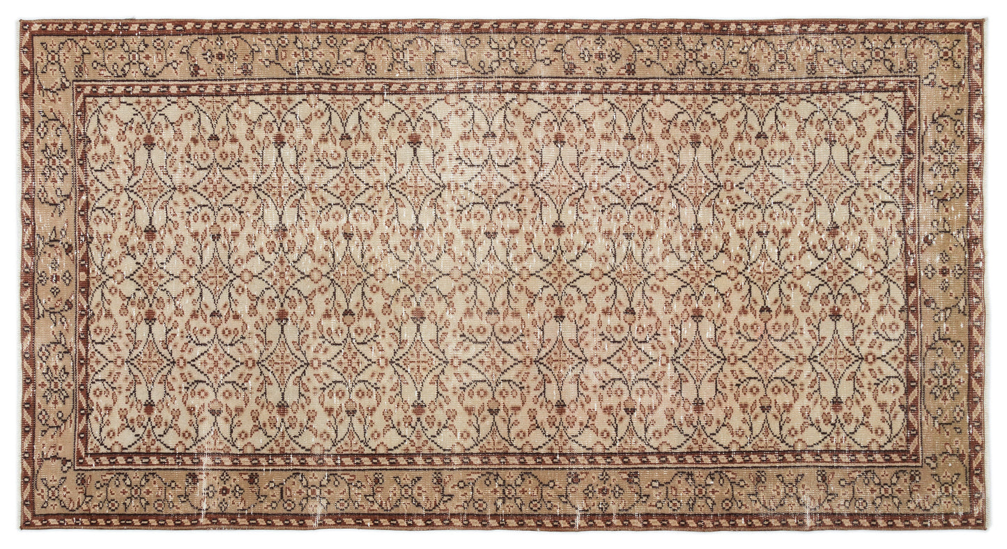 Gedia - Vintage Floral Rug - 4'10 X 8'8