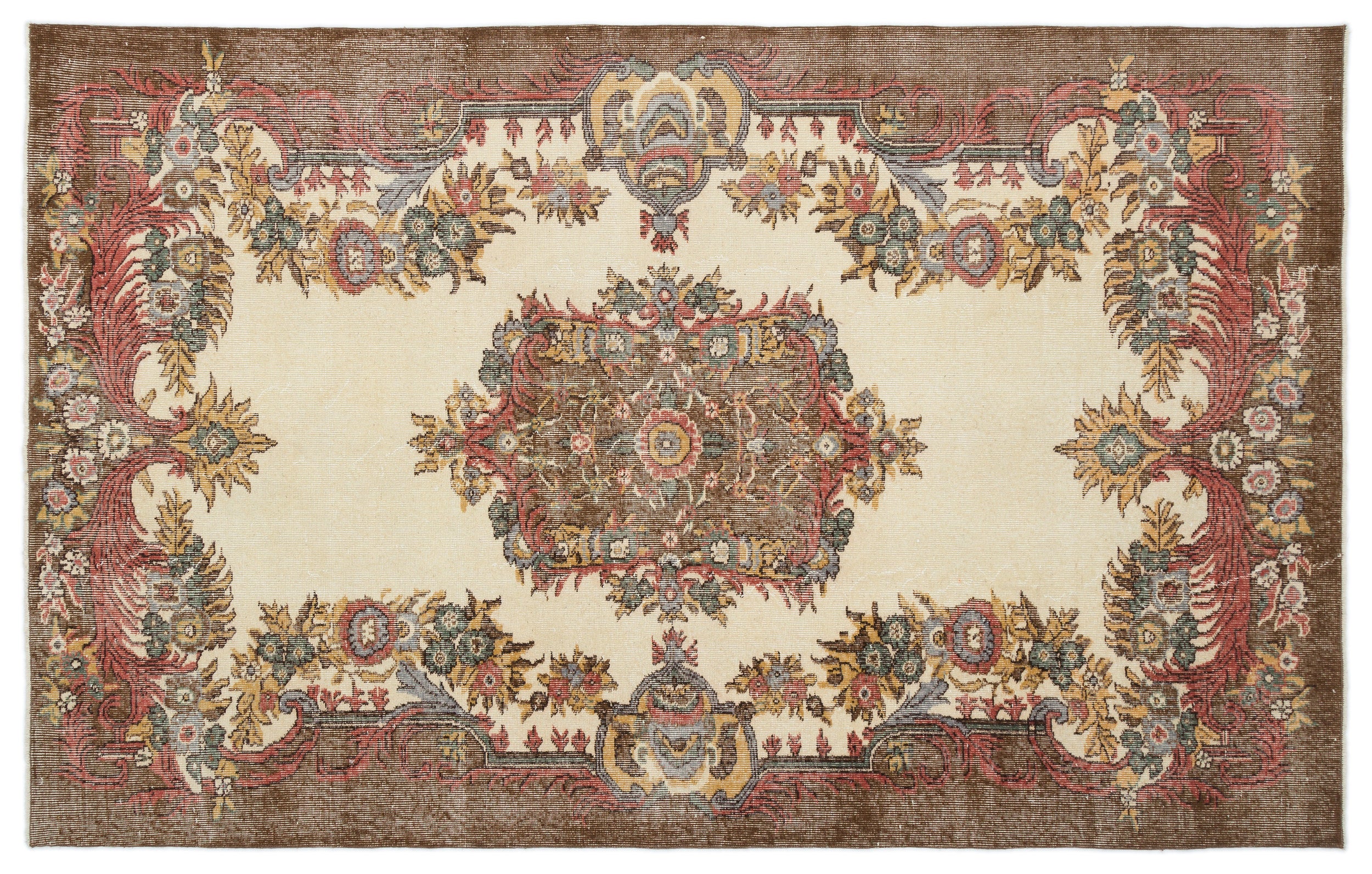 Slaenuel - Vintage Medallion Rug - 5'8 X 8'10