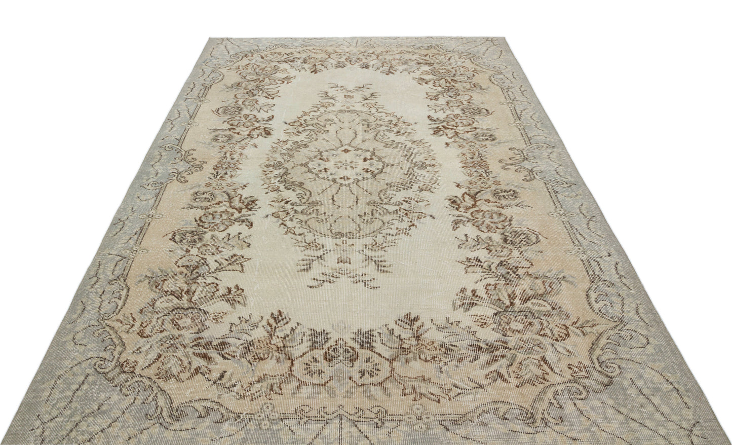 Grimeta - Vintage Medallion Rug - 5'11 X 8'8