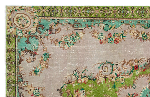 Load image 1 in gallery view. Breara - Vintage Medallion Rug - 5'3 X 8'0