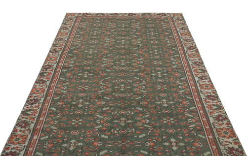 Load image 1 in gallery view. Crosa - Vintage Floral Rug - 5'2 X 8'11