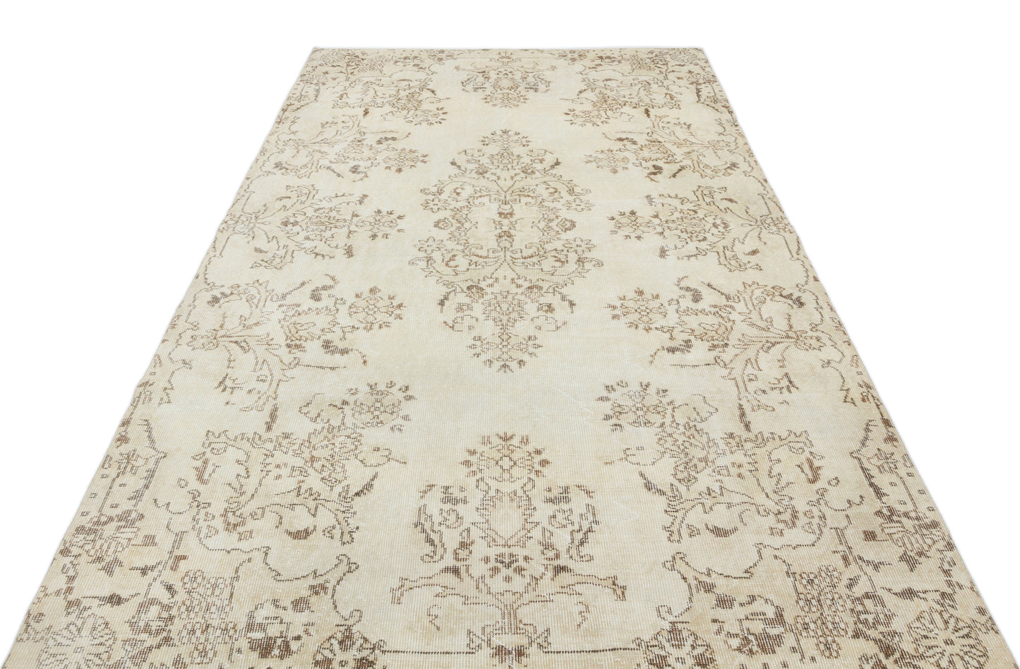 Flaruva - Vintage Medallion Rug - 5'10 X 9'4