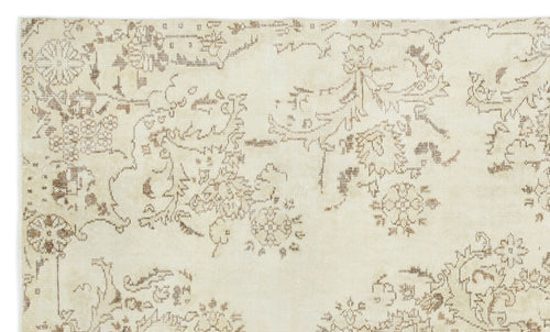 Load image 1 in gallery view. Flaruva - Vintage Medallion Rug - 5'10 X 9'4