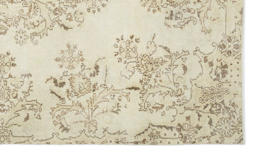 Load image 1 in gallery view. Flaruva - Vintage Medallion Rug - 5'10 X 9'4