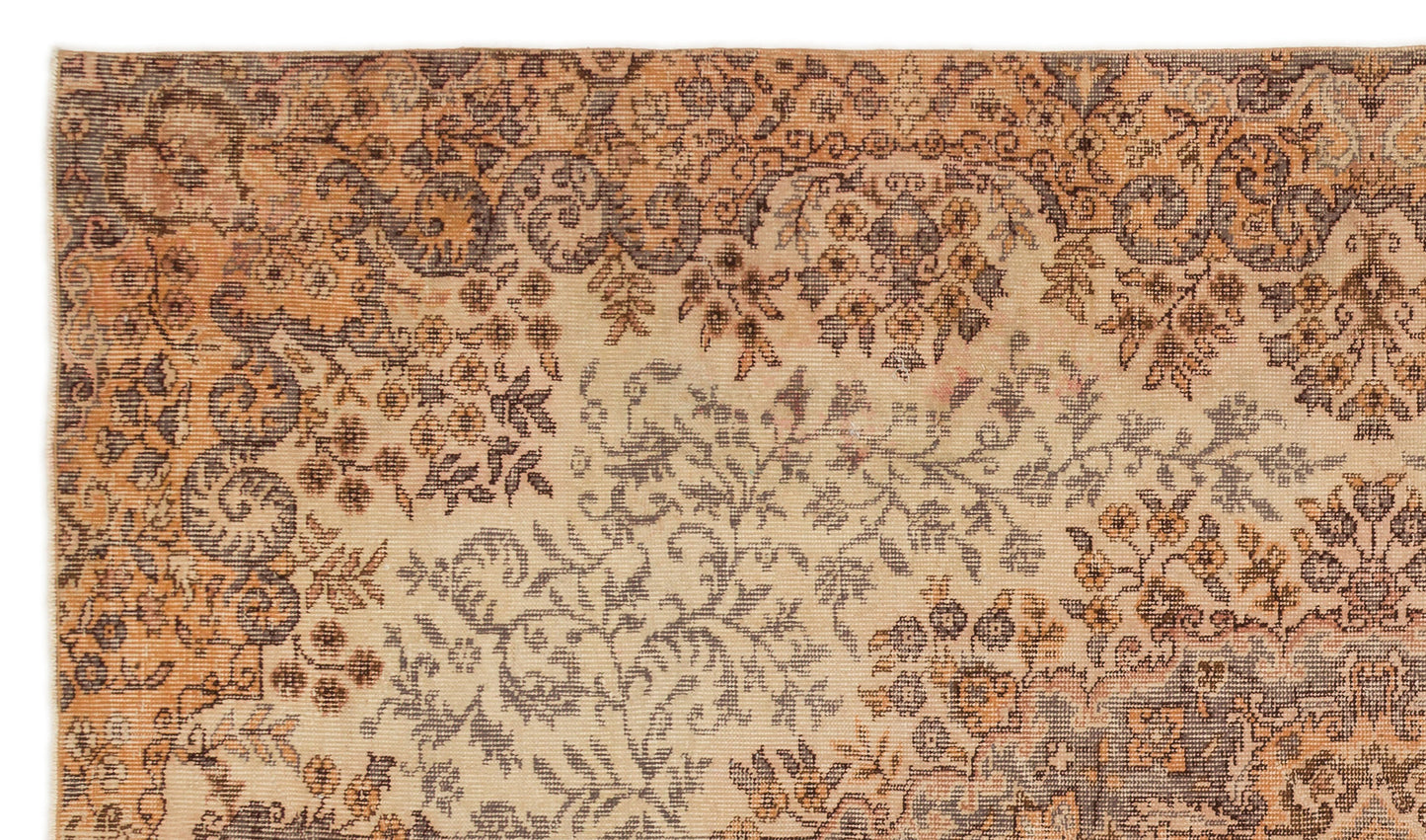 Tunoyn - Vintage Medallion Rug - 5'5 X 9'6