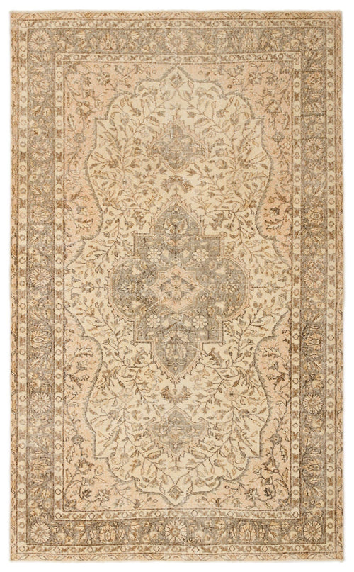 Load image 1 in gallery view. Traula - Vintage Medallion Rug - 5'3 X 8'9