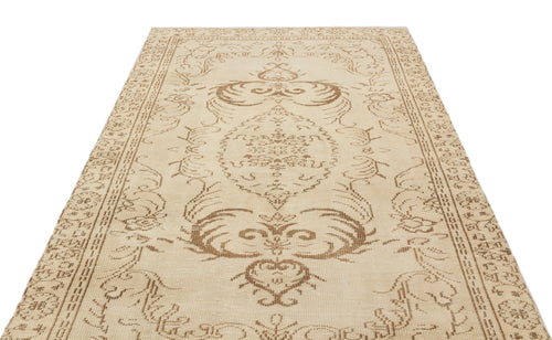 Load image 1 in gallery view. Neazian - Vintage Medallion Rug - 5'4 X 9'1