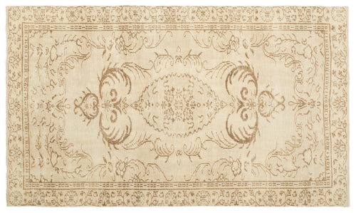 Load image 1 in gallery view. Neazian - Vintage Medallion Rug - 5'4 X 9'1