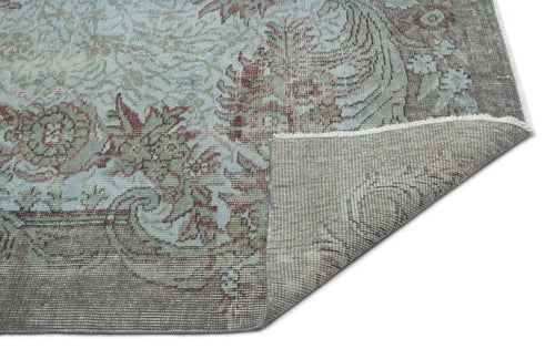 Load image 1 in gallery view. Kiruix - Vintage Distressed Rug - 5'7 X 9'1