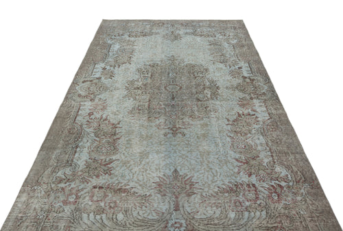 Load image 1 in gallery view. Kiruix - Vintage Distressed Rug - 5'7 X 9'1