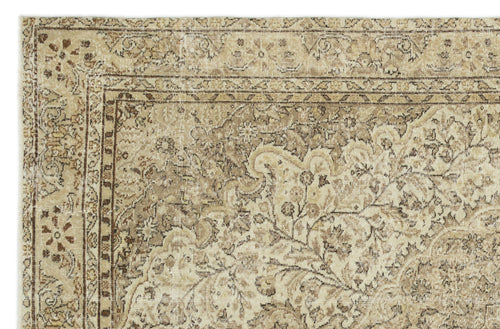 Load image 1 in gallery view. Cagona - Vintage Medallion Rug - 6'1 X 9'2