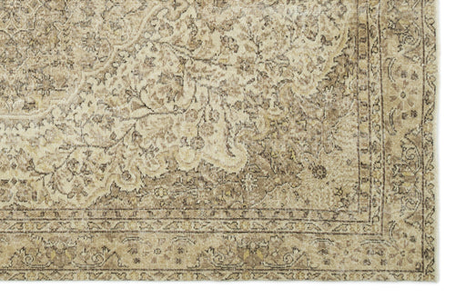 Load image 1 in gallery view. Cagona - Vintage Medallion Rug - 6'1 X 9'2