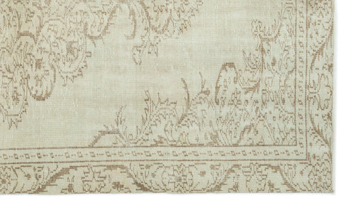 Load image 1 in gallery view. Gikeane - Vintage Distressed Rug - 5'4 X 9'1