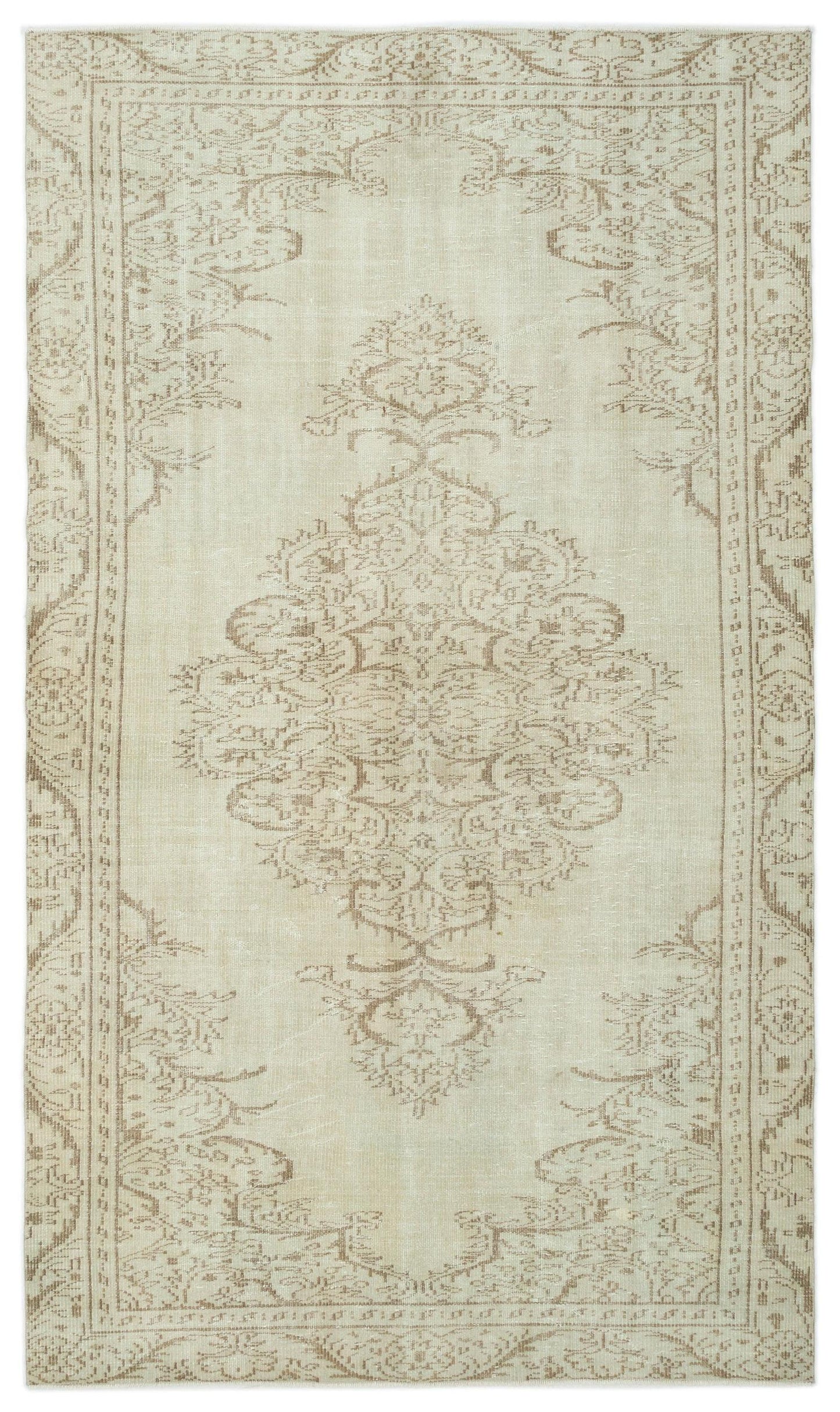 Gikeane - Vintage Distressed Rug - 5'4 X 9'1