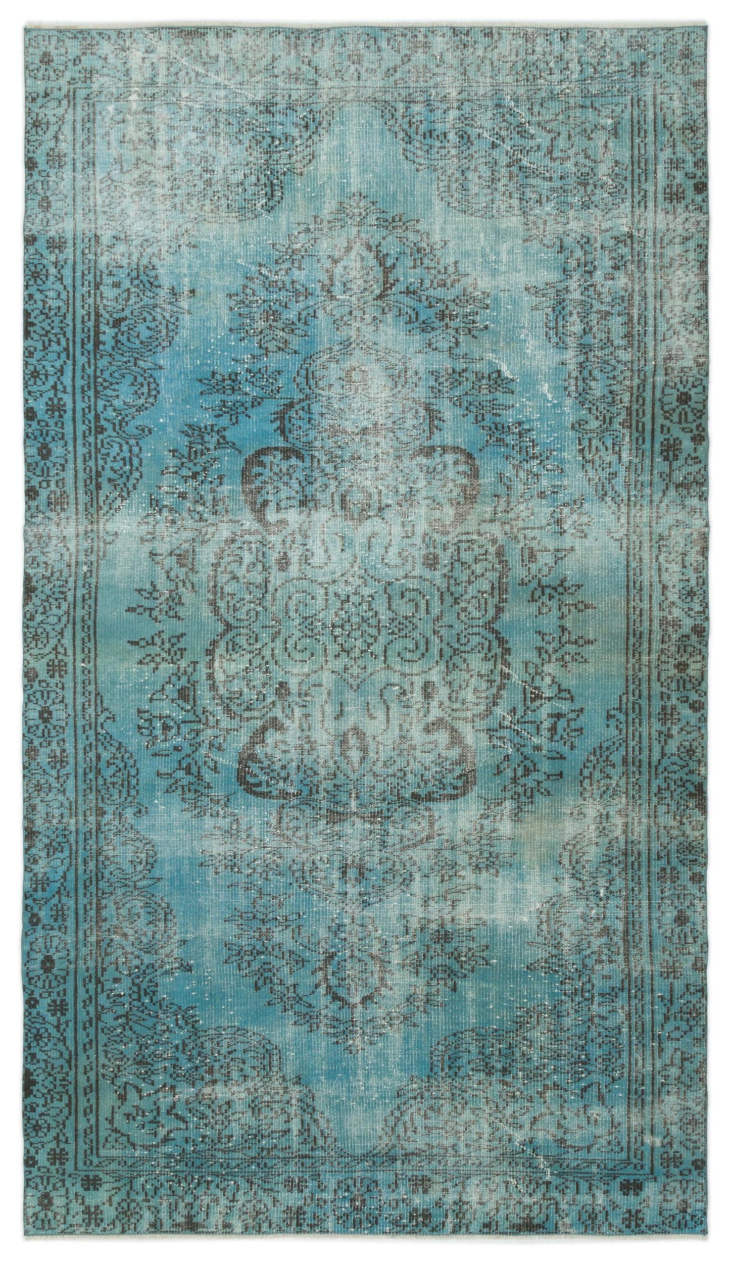 Kozaen - Vintage Distressed Rug - 5'3 X 9'4
