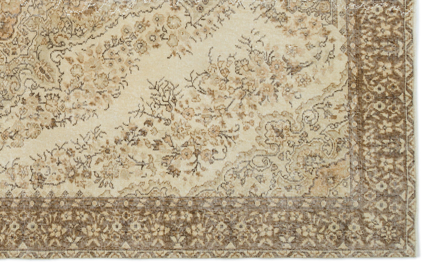 Prugoa - Vintage Medallion Rug - 6'8 X 10'6