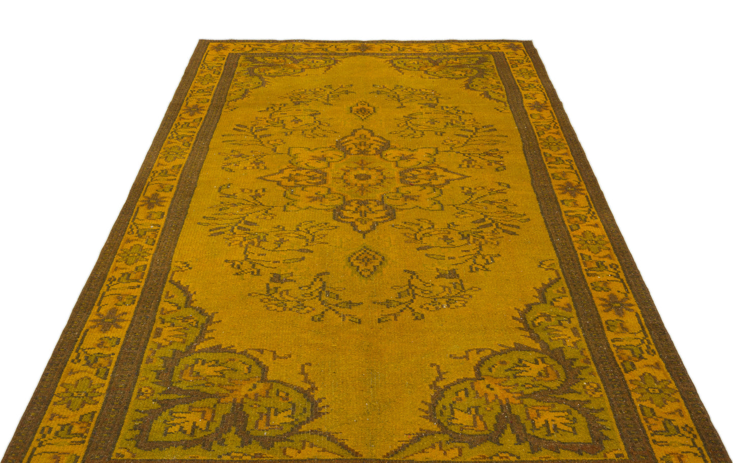 Freabaen - Vintage Medallion Rug - 5'4 X 8'9