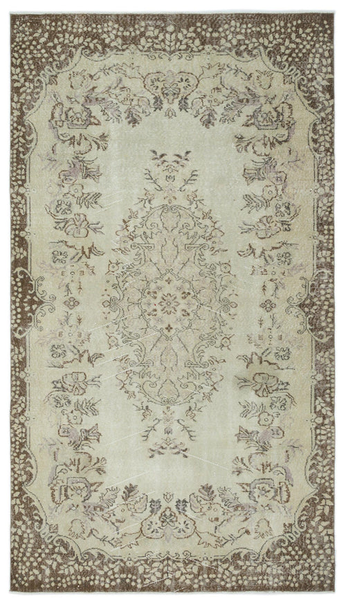 Load image 1 in gallery view. Mapuos - Vintage Medallion Rug - 5'5 X 9'7
