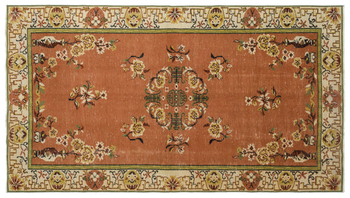 Load image 1 in gallery view. Gamiane - Vintage Medallion Rug - 5'9 X 10'1