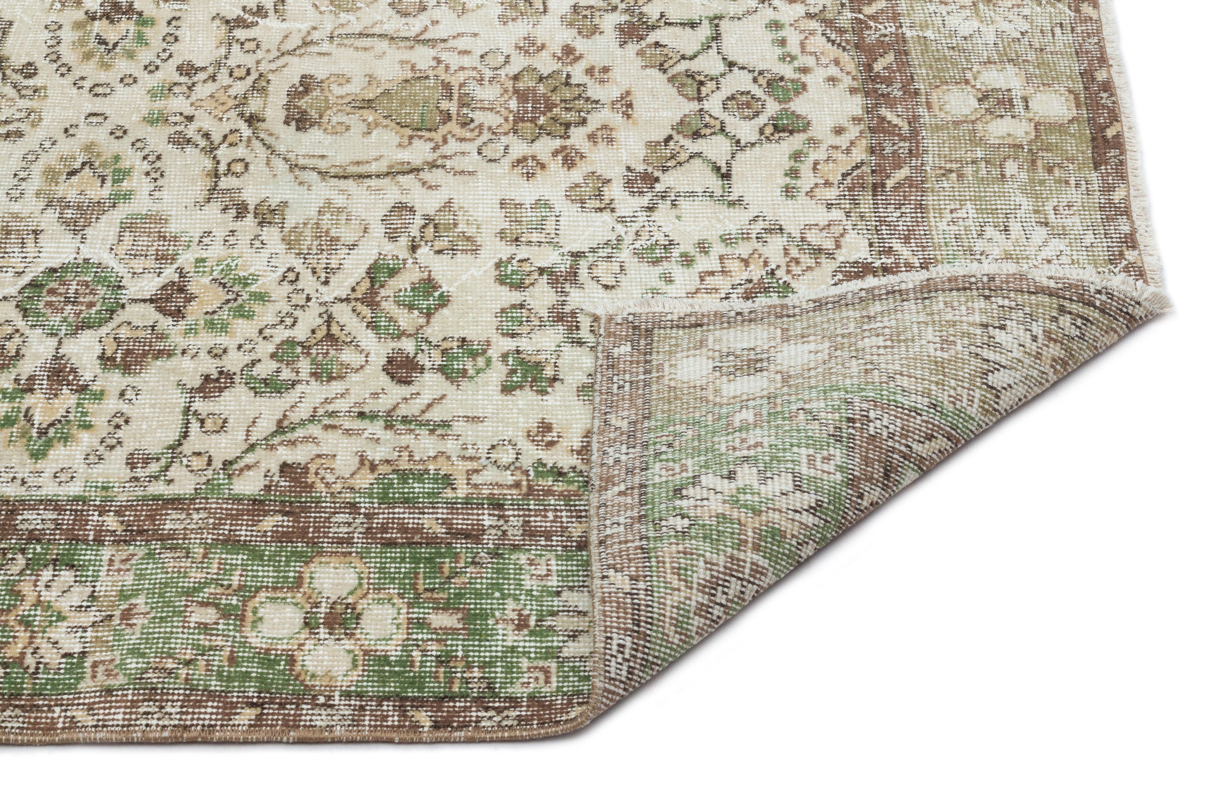 Kanosa - Vintage Floral Rug - 5'10 X 9'3