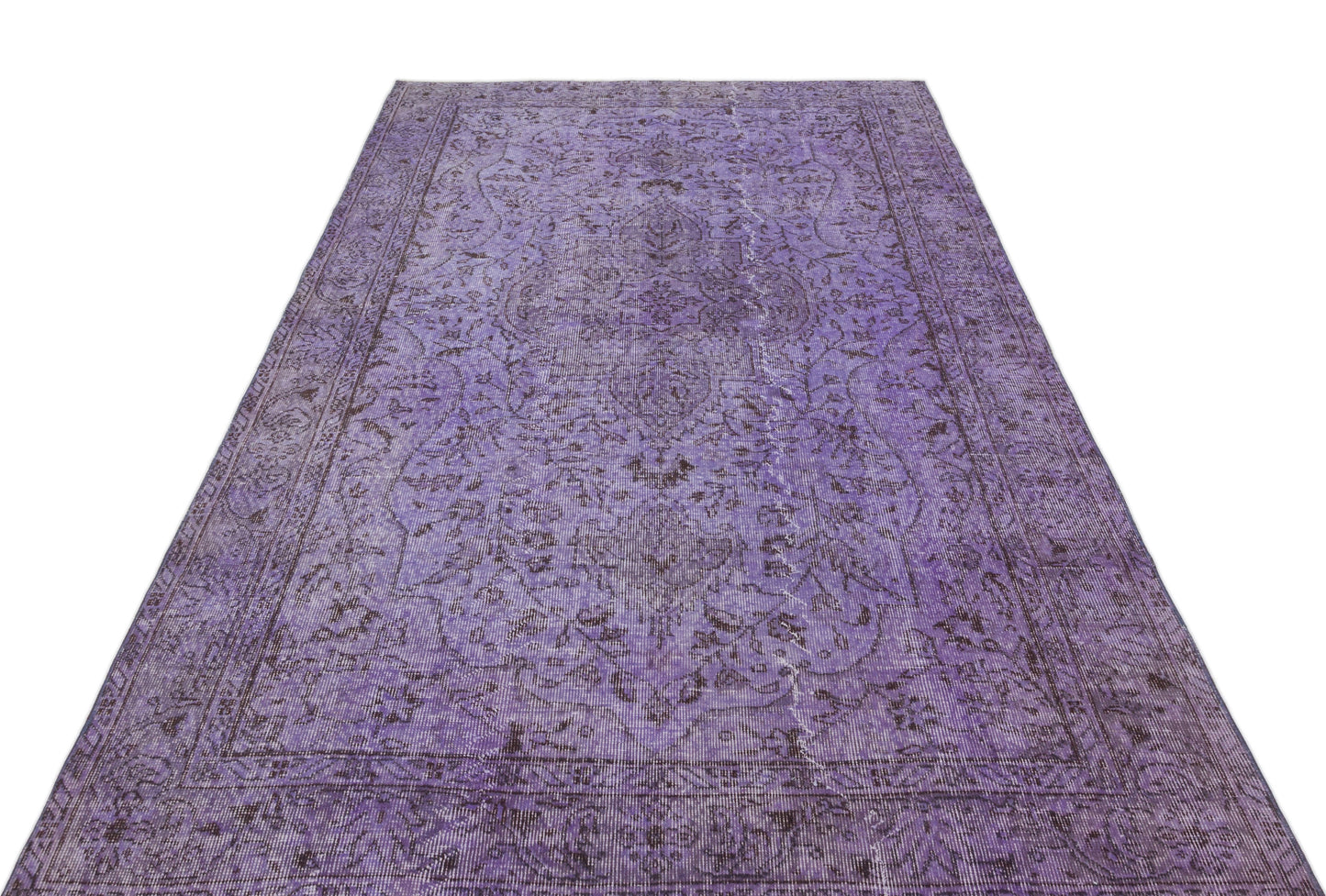 Lapoa - Vintage Distressed Rug - 5'5 X 8'9