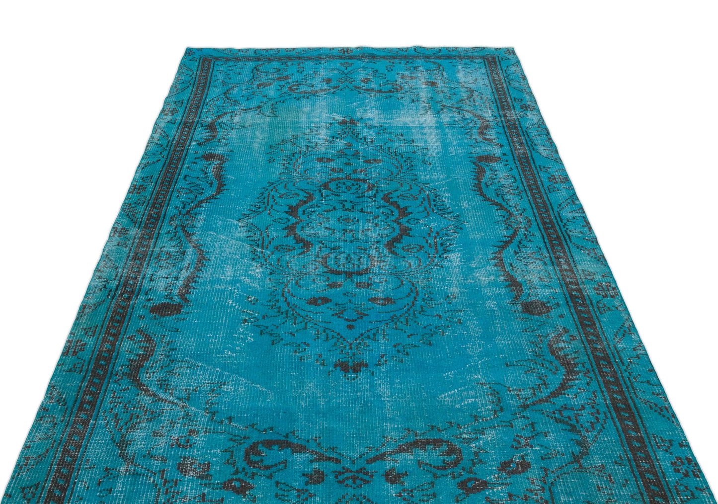 Thuta - Vintage Distressed Rug - 4'10 X 8'2
