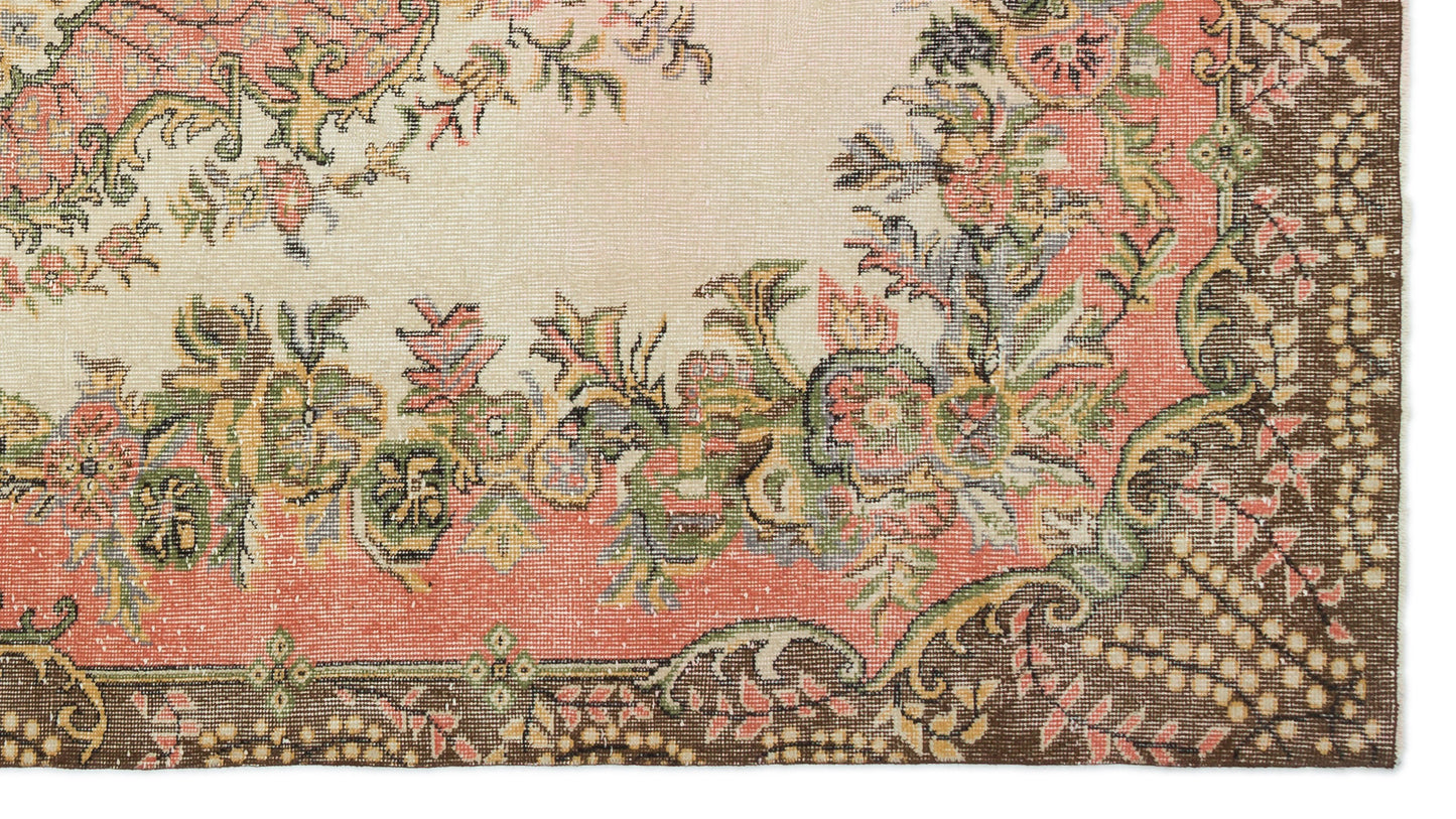 Vobira - Vintage Medallion Rug - 5'5 X 9'10