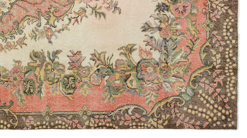 Load image 1 in gallery view. Vobira - Vintage Medallion Rug - 5'5 X 9'10