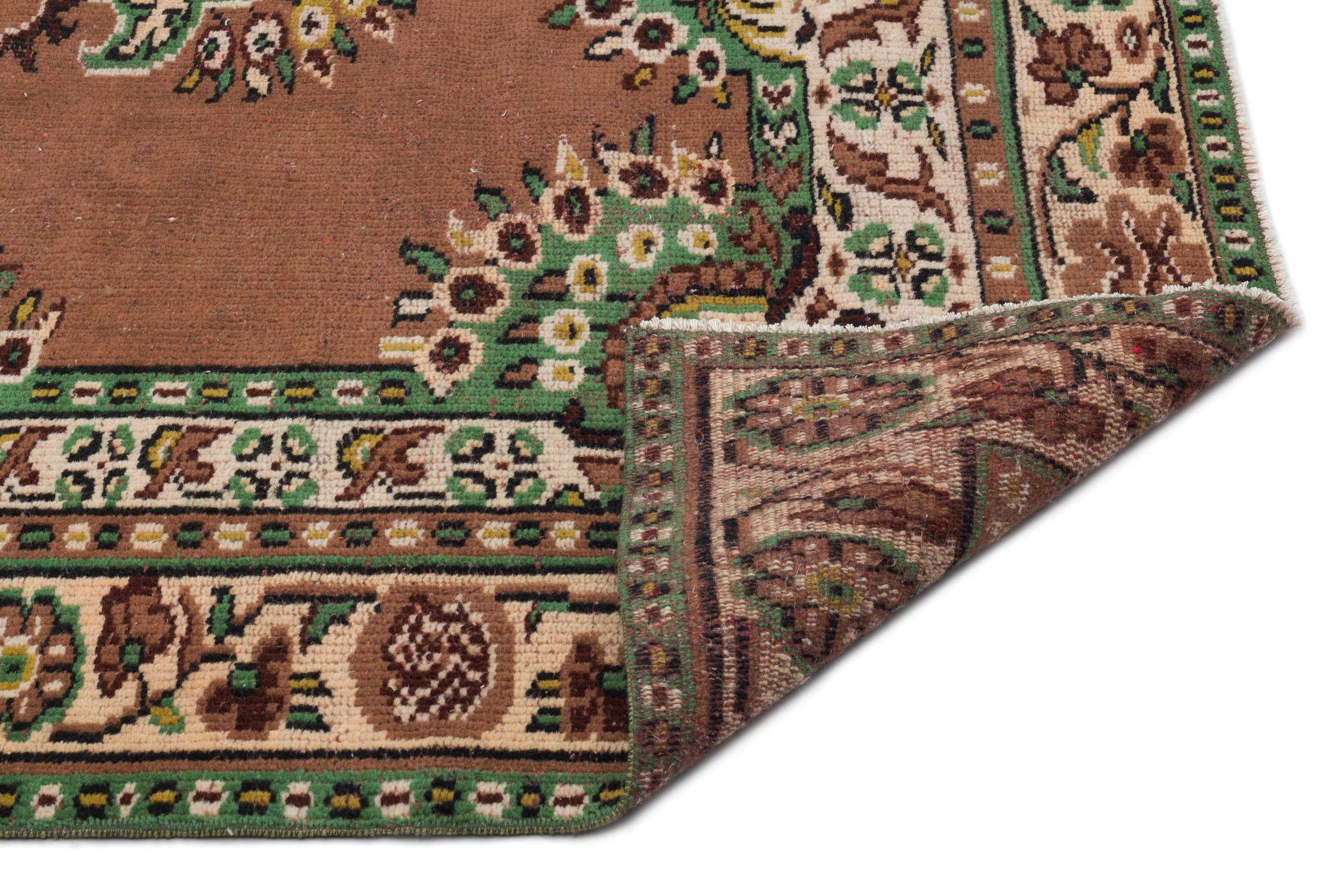 Raimera - Vintage Medallion Rug - 5'10 X 9'8