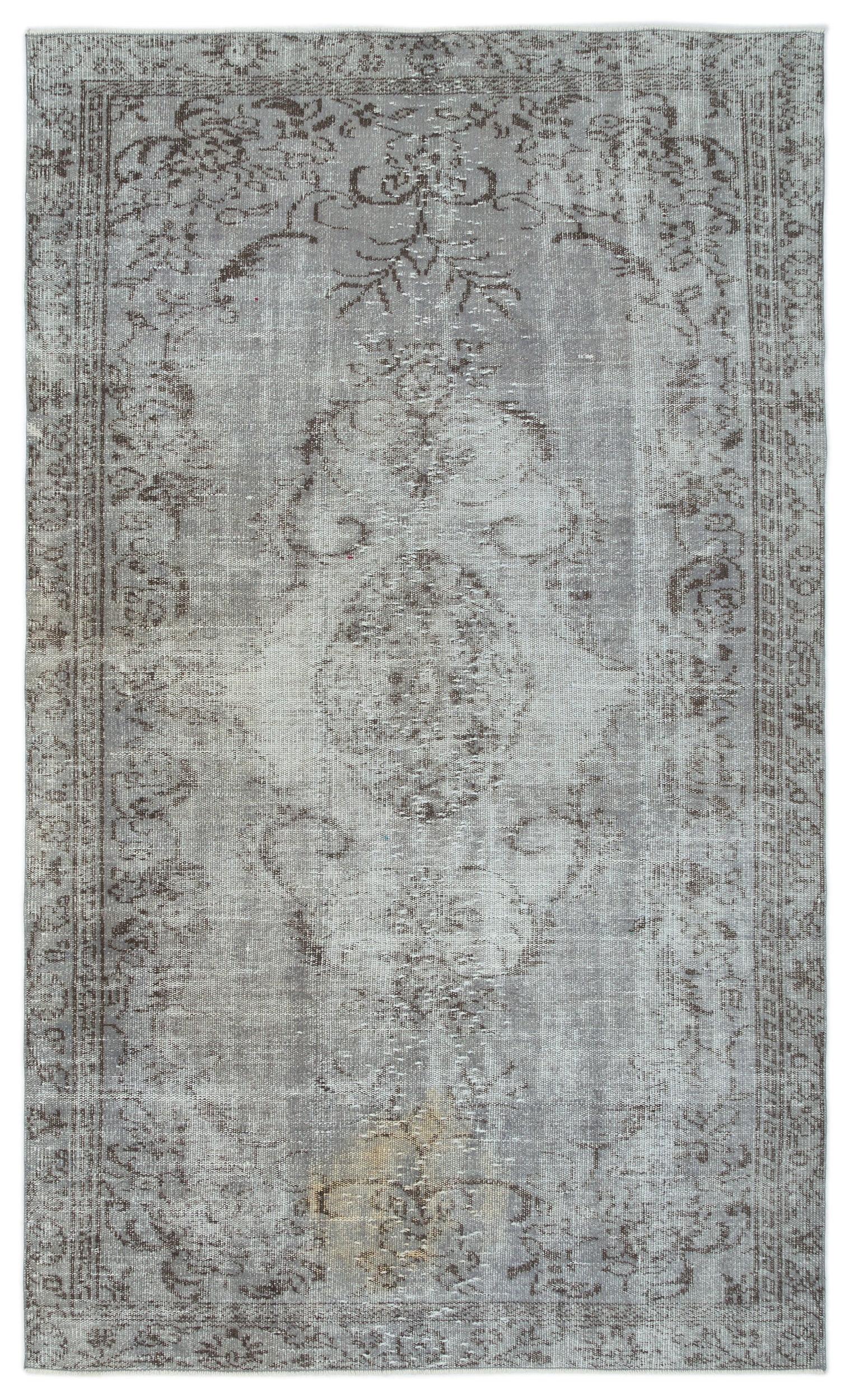 Stigona - Vintage Distressed Rug - 5'3 X 8'11