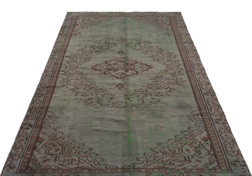 Load image 1 in gallery view. Bulayn - Vintage Distressed Rug - 4'8 X 8'2