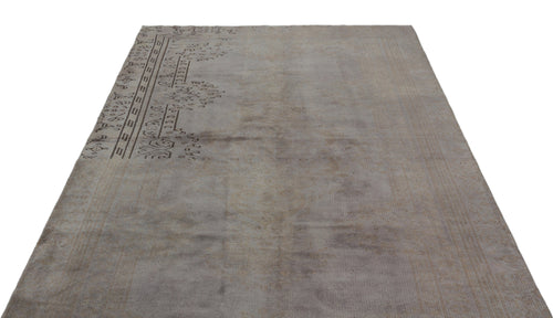 Load image 1 in gallery view. Droen - Vintage Distressed Rug - 5'7 X 9'6