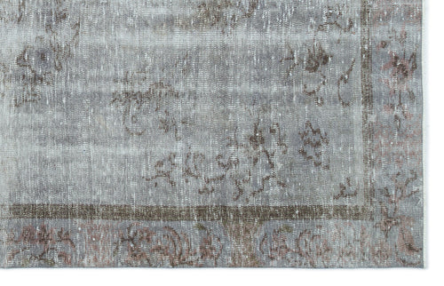Load image 1 in gallery view. Poreon - Vintage Distressed Rug - 5'6 X 8'6