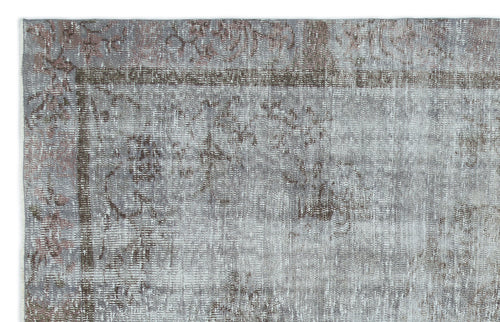 Load image 1 in gallery view. Poreon - Vintage Distressed Rug - 5'6 X 8'6