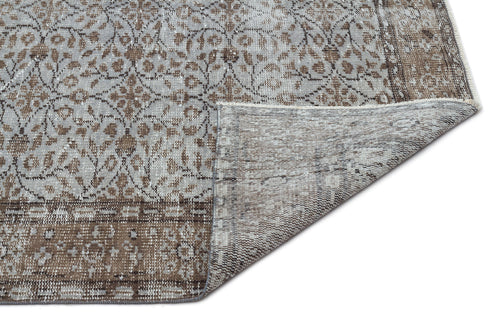 Bild 1 in Galerieansicht laden. Hemaa - Vintage Floral Rug - 5'3 X 8'8