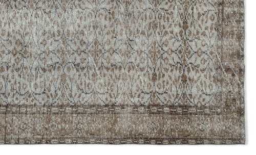 Bild 1 in Galerieansicht laden. Hemaa - Vintage Floral Rug - 5'3 X 8'8