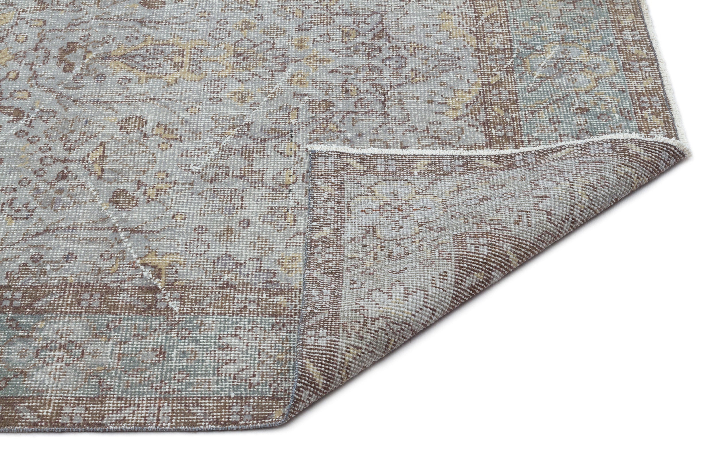 Cuzeix - Vintage Distressed Rug - 6'1 X 9'6