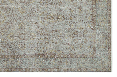 Load image 1 in gallery view. Cuzeix - Vintage Distressed Rug - 6'1 X 9'6