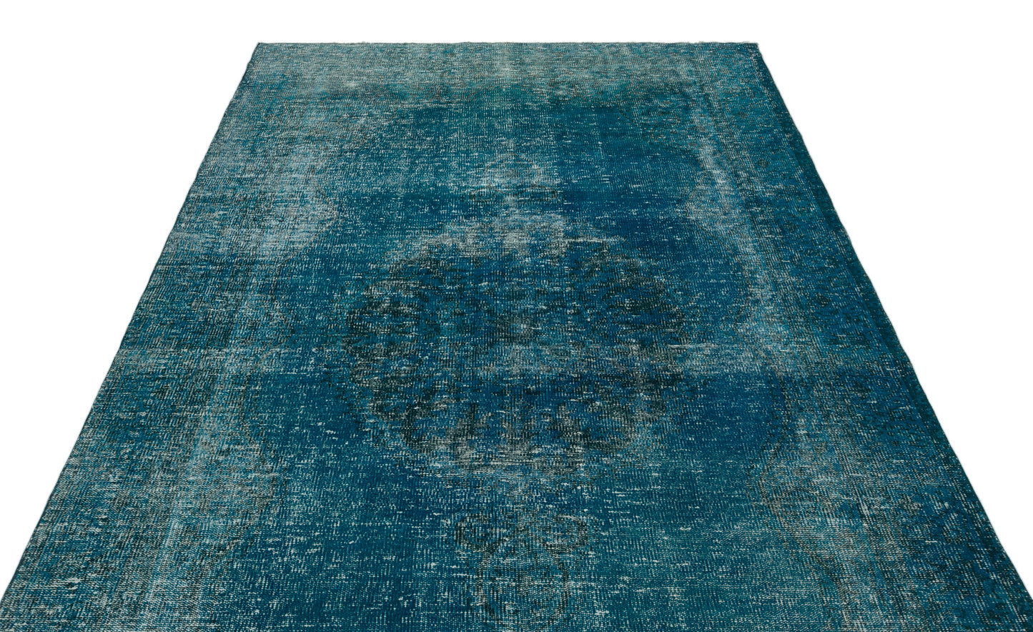 Revuva - Vintage Distressed Rug - 5'10 X 10'7